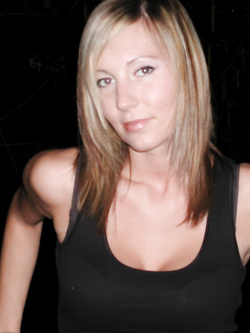 Foto hard di giovani sposi in luna di miele