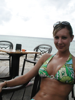 Foto hard di giovani sposi in luna di miele