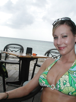 Foto hard di giovani sposi in luna di miele