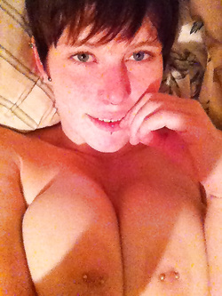 Foto di una ragazza alternativa