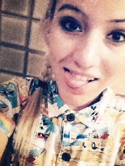 Selfie hot di una bella figa