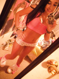 Selfie di una 18enne fighissima