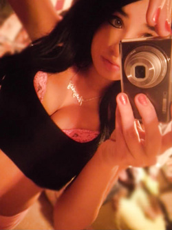 Selfie di una 18enne fighissima