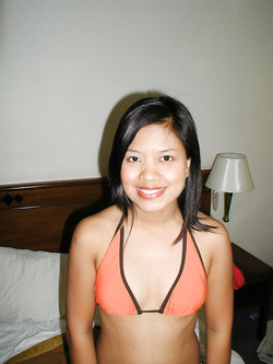 Foto troietta vietnamita nuda