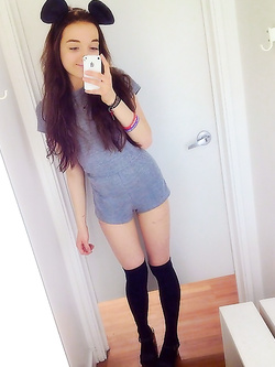 Foto porno di Whatsapp di una 18enne