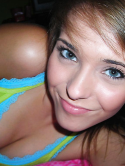 Ex ragazza sputtanata dal fidanzato