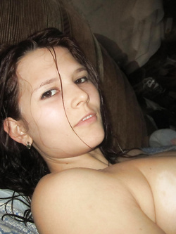 Autoscatti di una troietta rumena