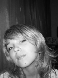 Foto porno di una puttanella spezzina