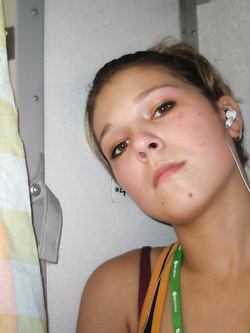 Foto porno di una puttanella spezzina