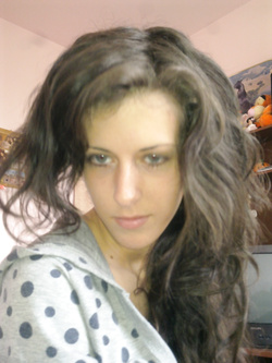 Foto di una troietta genovese figa