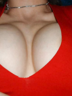 Le foto porno di mia cugina Carmela