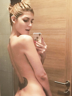 Selfie hot di Manuela Trans da Savona