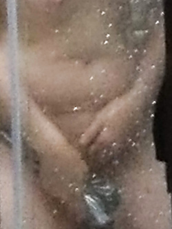 Guardatemi in doccia!