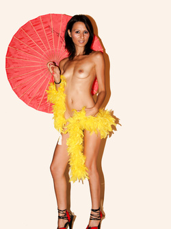 Ioana in pose sexi giapan