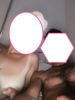 22anni e tette enormi