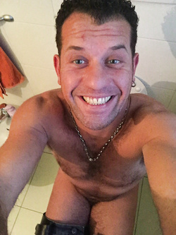 La seconda foto è una foto sporca...