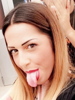 Monella universitaria