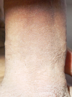 Mostro tutto depilato estate settembrina