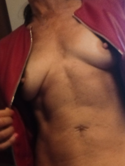 in camerino a provare il giacchino