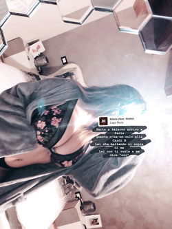 Selfie amatoriali di tette, culo, figa