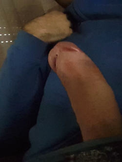 Donne, cazzo piccolo secondo voi ?