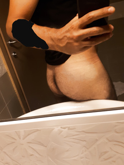 L'incredibile fascino del cazzo a riposo