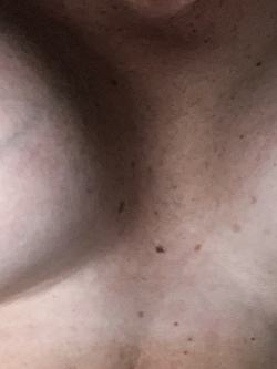 Guardoni,sborra e ciclo,masturbazione in auto