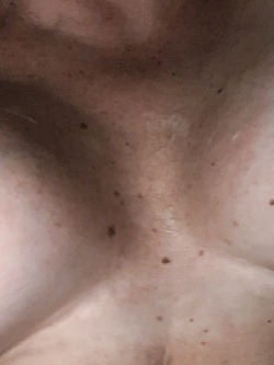 Guardoni,sborra e ciclo,masturbazione in auto