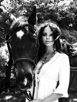 Foto porno hot di mistress Audrey Martin