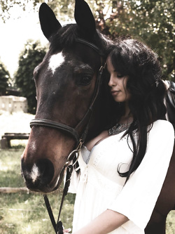 Foto porno hot di mistress Audrey Martin