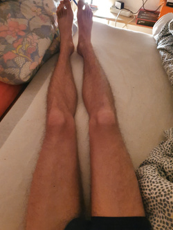 Il mio penis e mie piedi