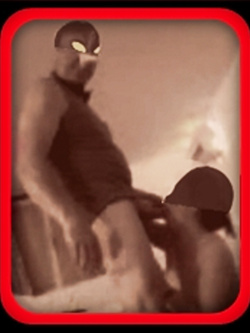 Anal dai capelli biondi