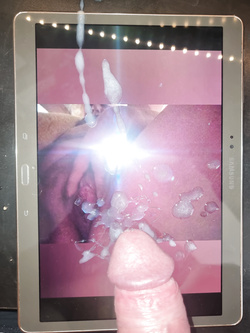 Ancora tanta sborra sulla fica di Ami