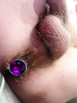 Mi moglie mi tappa il culetto