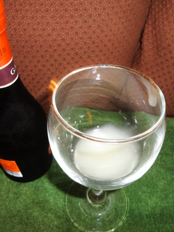 NUOVO ANNO: BRINDISI ALLO SPERMA.