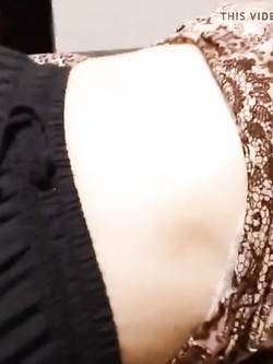 Mia moglie viene messa a nudo