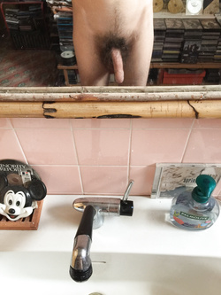 Alla mia fidanzata piace anche quando ho il cazzo moscio