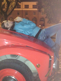 SPUTTAMI IL NUMERO VOJO CAAZZ