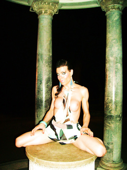 AMICI DI STO CAZZO CLICCA