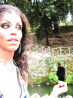 IL MEGLIO SOLO SU AMA PORN CON LA MARTY CLICCAAA