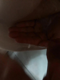 Tette della mia porca sborrategli sopra se volete