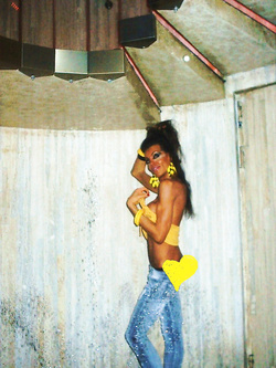 AMA PORN NN TI DELUDE CLICCAA!!!