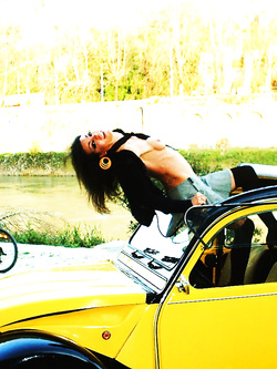 La Marty Ti CERCA PER CONOSCENZA