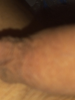 Scoprirmi in una notte calda , a riposo (show my dick)