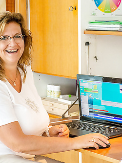 Your personal jerk off template Judith Parte 3