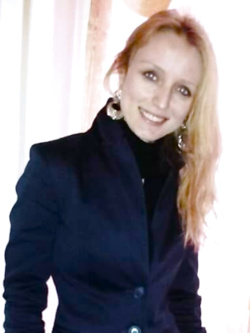 ALINA - PORCELLONA BIONDA ALLO SBANDO