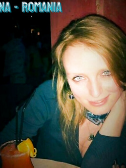 ALINA - PORCELLONA BIONDA ALLO SBANDO