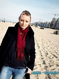 ALINA - PORCELLONA BIONDA ALLO SBANDO