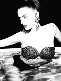 Le donne che amo: ANNALISA SCARRONE