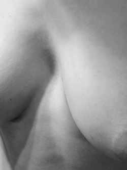 Questo donne è assolutamente calda